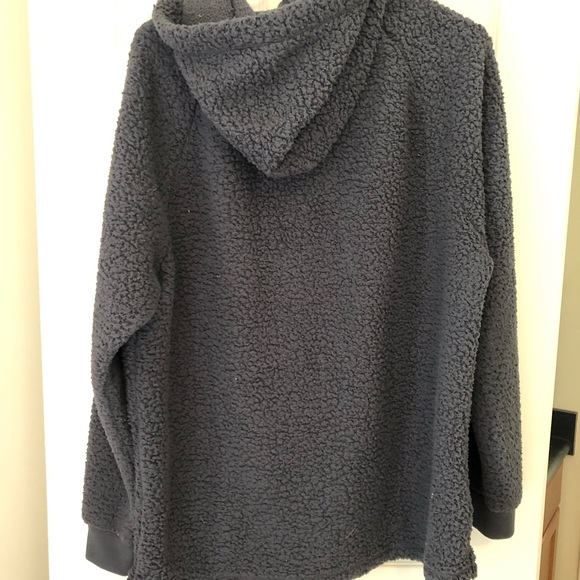 Victoria’s Secret “PINK” hoodie. - Picture 2 of 5